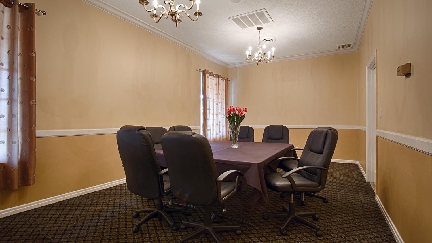 Best Western Plus Hill House Bakersfield Bagian luar foto